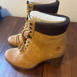 Timberland heeled boots